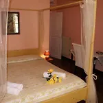فندق مبيت وإفطار Dimora Muzio And Restaurant 3*