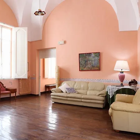 Bed & Breakfast B&B Dimora Muzio And Restaurant 3*