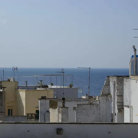 Dimora Muzio And Restaurant 2* غالّيبولي