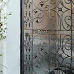 Dimora Muzio And Restaurant ベッド・アンド・ブレックファスト ガリポリ