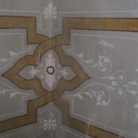 Dimora Muzio And Restaurant غالّيبولي