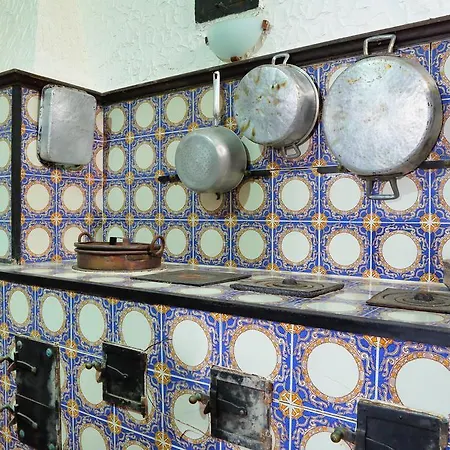 Dimora Muzio And Restaurant فندق مبيت وإفطار غالّيبولي