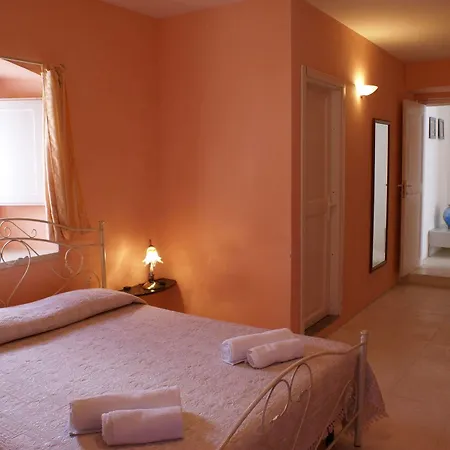 فندق مبيت وإفطار Dimora Muzio And Restaurant 3*