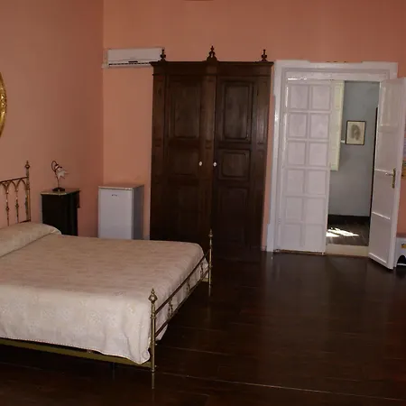 Dimora Muzio And Restaurant לינה וארוחת בוקר